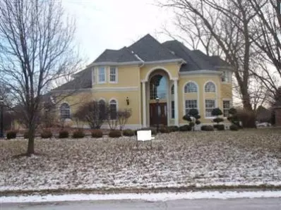 1145 Killarney Dr, Dyer, IN 46311 photo 1