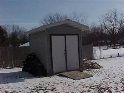 1411 Elm St, Griffith, IN 46319 photo 5