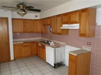 442 E 48th Pl, Gary, IN 46409 photo 7