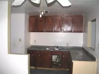 4940 13th Ave, Gary, IN 46403 photo 3