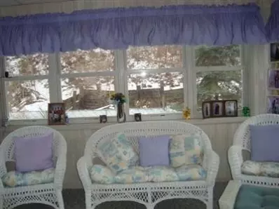 8117 Hemlock, Gary, IN 46403 photo 2