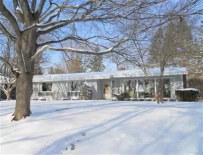 756 Del Vista Dr, Valparaiso, IN 46385 photo 1