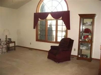 707 Forest Ave, Griffith, IN 46319 photo 10