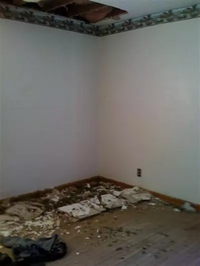 213 Matthews St, Gary, IN 46406 photo 3