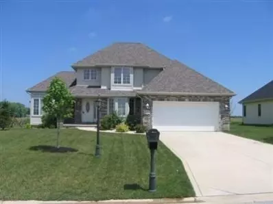 8636 Doubletree Dr, Crown Point, IN 46307 photo 2