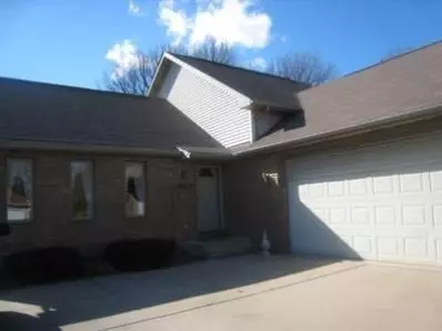216 Elgin Ave, Griffith, IN 46319 photo 2