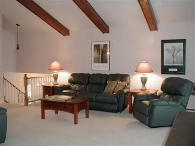 9101 Lancer Dr, Saint John, IN 46373 photo 3