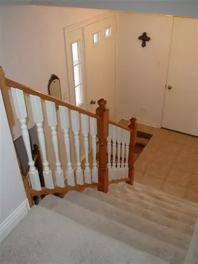 9101 Lancer Dr, Saint John, IN 46373 photo 2