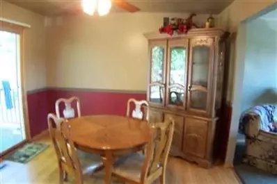10290 N 500, De Motte, IN 46310 photo 7