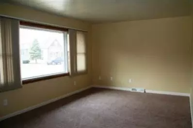 2005 Schrage, Whiting, IN 46394 photo 3