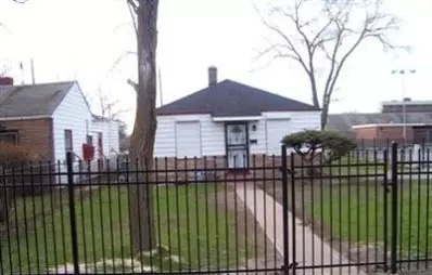 2303 Jackson St, Gary, IN 46407 photo 4