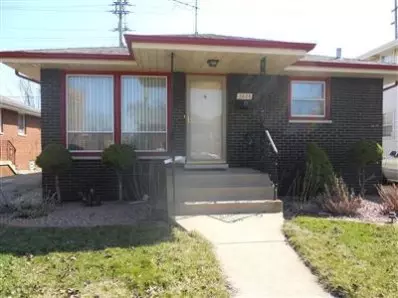 2029 Schrage, Whiting, IN 46394 photo 3