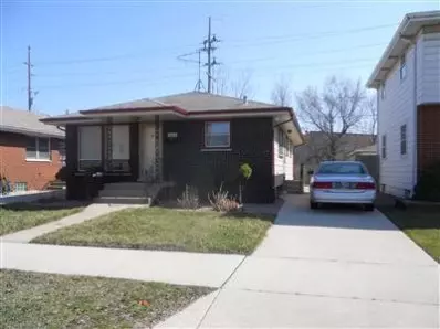 2029 Schrage, Whiting, IN 46394 photo 2