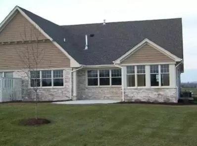 1069 Sterling Ct, Crown Point, IN 46307 photo 5