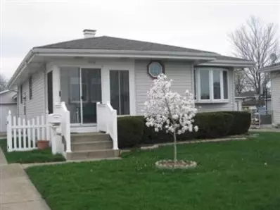 920 W Pine St, Griffith, IN 46319 photo 1