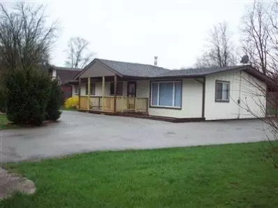 4832 Oak Ln, Griffith, IN 46319 photo 1