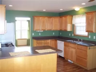 140 S 150 E, Valparaiso, IN 46383 photo 5