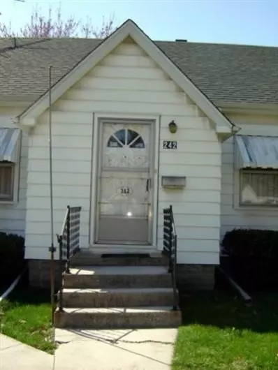 242 N Harvey, Griffith, IN 46319 photo 2