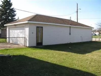 924 W Ash St, Griffith, IN 46319 photo 4