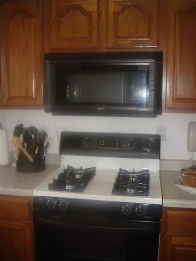2053 Ranburn Dr, Gary, IN 46408 photo 5