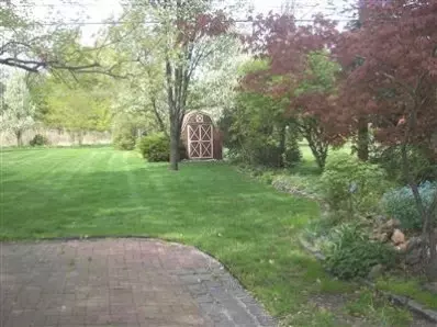 1325 Elliott Dr, Munster, IN 46321 photo 5