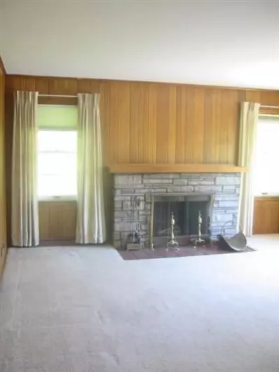 7838 Oak Ave, Gary, IN 46403 photo 3