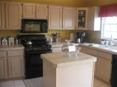 196 Chateau Dr, Dyer, IN 46311 photo 8