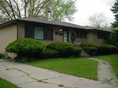 1444 River Dr, Munster, IN 46321 photo 2