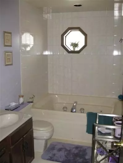 658 Oriole Ct, Griffith, IN 46319 photo 8