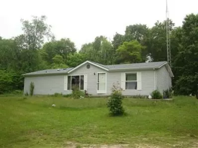 1600 E 400 S, Knox, IN 46534 photo 1