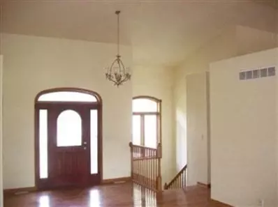 1052 N Broad St, Griffith, IN 46319 photo 8