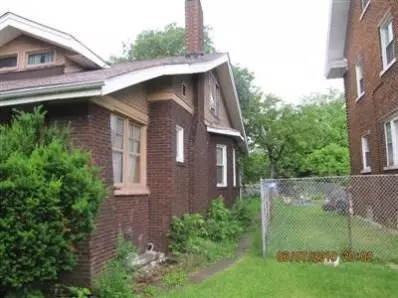 710 Buchanan, Gary, IN 46402 photo 3