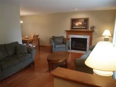 724 Wren Ct, Griffith, IN 46319 photo 4