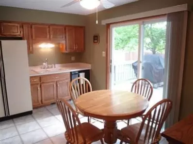 724 Wren Ct, Griffith, IN 46319 photo 8