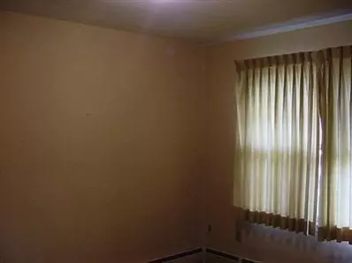 1554 Noble St, Gary, IN 46404 photo 9