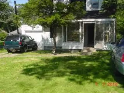 1523 N Broad St, Griffith, IN 46319 photo 2