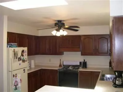 349 N Lillian St, Griffith, IN 46319 photo 6