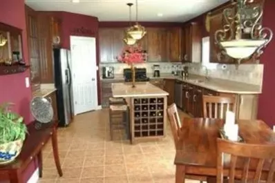 285 E 123rd Pl, Crown Point, IN 46307 photo 4