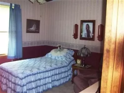 4160 Patsy Dr, Wheatfield, IN 46392 photo 8