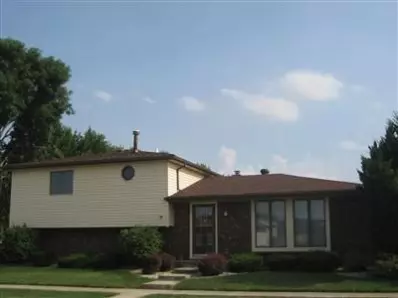 2300 Flint Ct, Dyer, IN 46311 photo 1