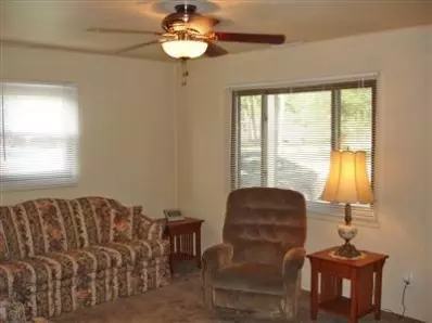 142 N Wright St, Griffith, IN 46319 photo 5