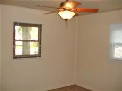 142 N Wright St, Griffith, IN 46319 photo 8