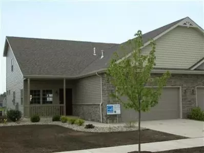 534 Clover Ln, Griffith, IN 46319 photo 1