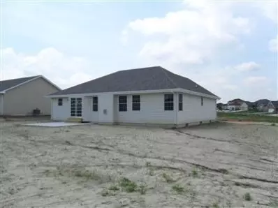 1700 E 106th Pl, Crown Point, IN 46307 photo 2