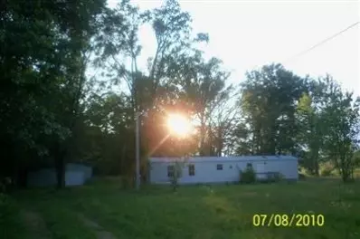 4252 N 250, Rensselaer, IN 47978 photo 1