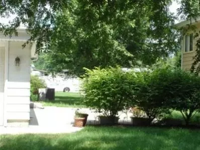 9433 Arthur St, Crown Point, IN 46307 photo 6