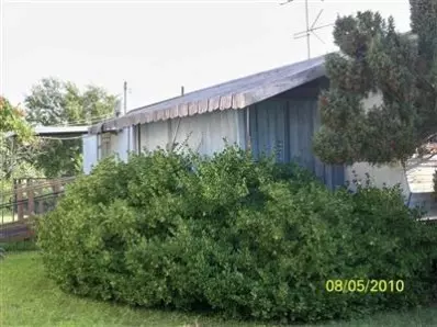2847 E 1071, De Motte, IN 46310 photo 1