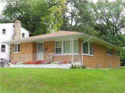 635 W 43rd Pl, Gary, IN 46408 photo 1