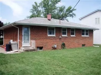 225 Minter Dr, Griffith, IN 46319 photo 3