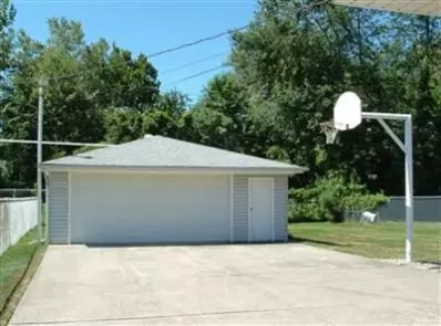 34 Timrick Dr, Munster, IN 46321 photo 2